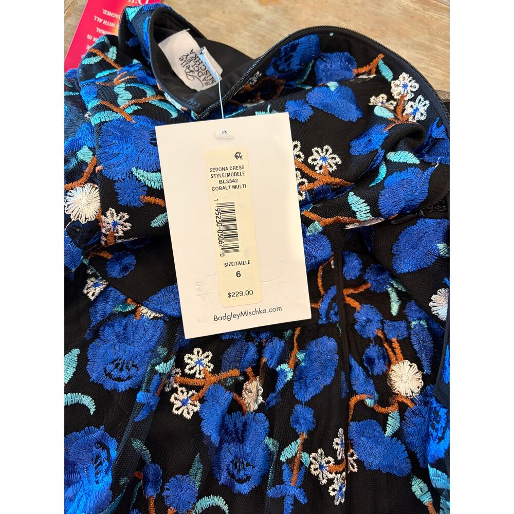 NWT Belle by Badgley Mischka Blue Floral Embroidered Mesh Dress Size 6 - Picture 4 of 7